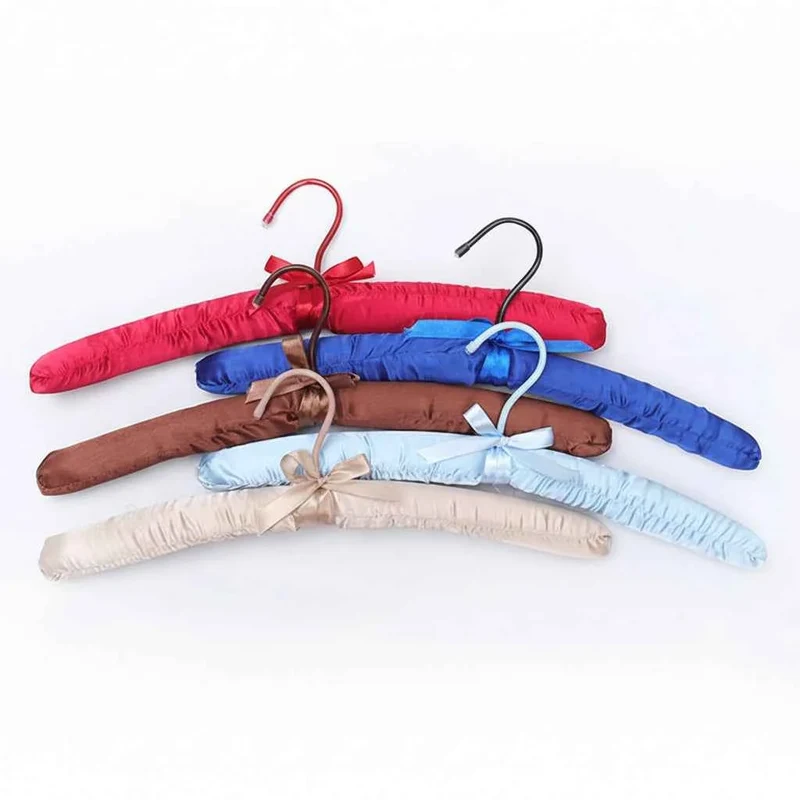 Cintre pour étendoir à linge satin rembourré
