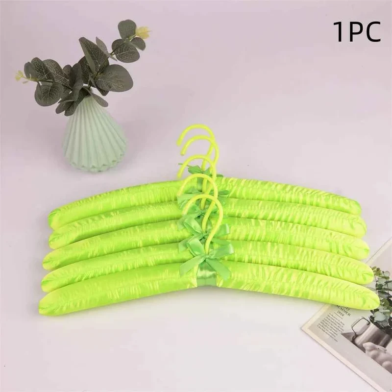 Cintre pour étendoir à linge satin rembourré