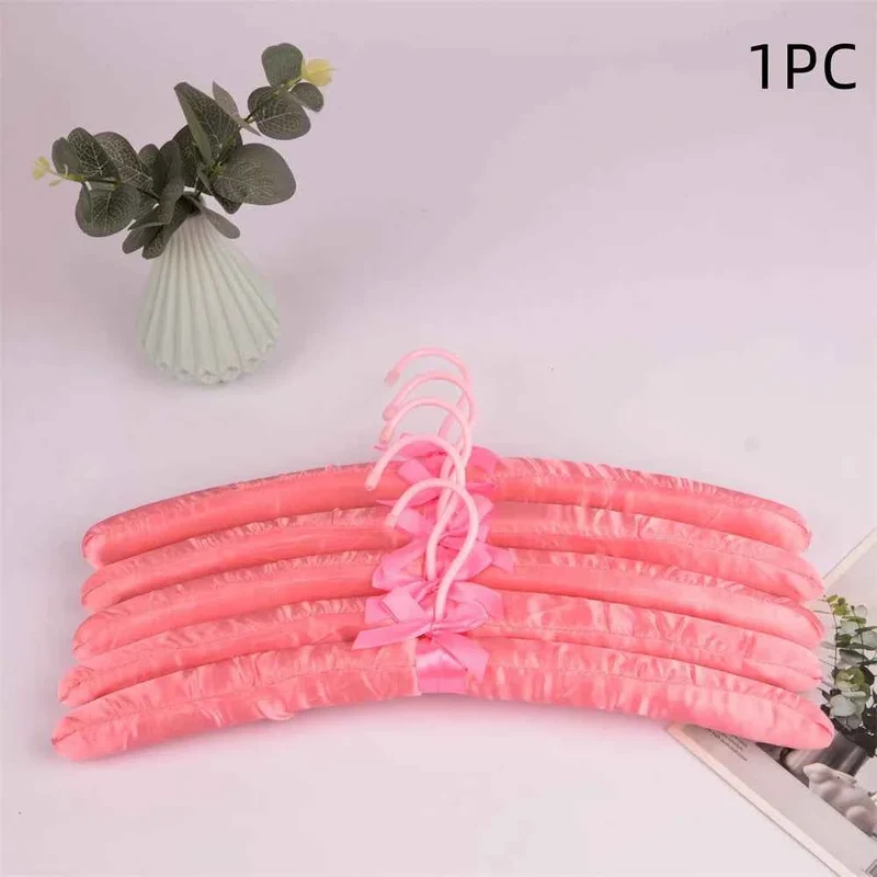 Cintre pour étendoir à linge satin rembourré