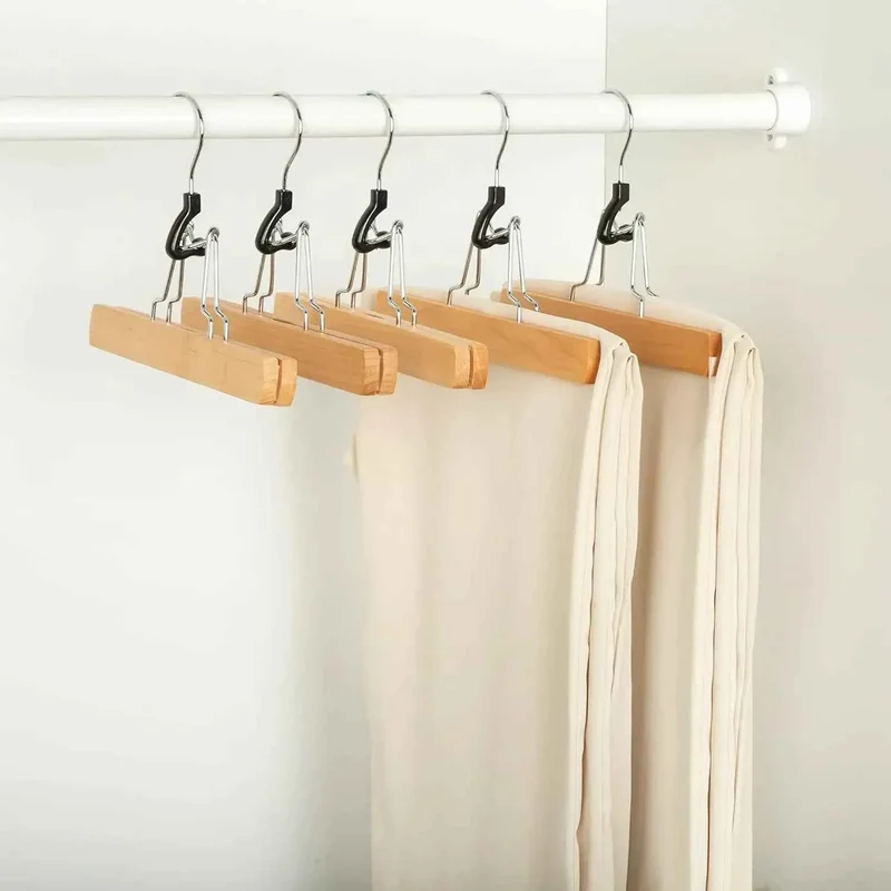 Cintre pour étendoir à linge en bois pliable