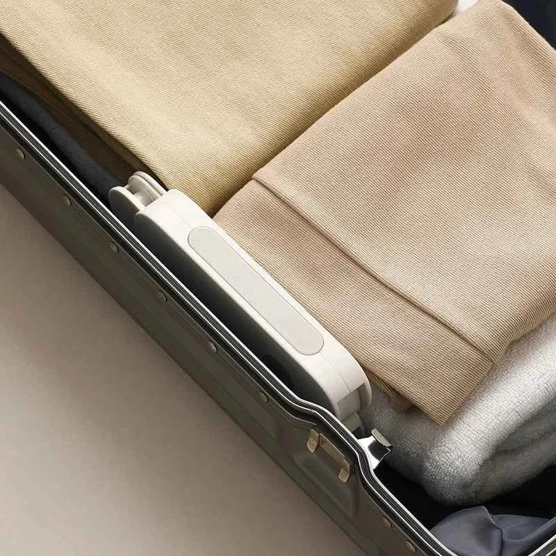 Étendoir à linge en plastique pliable balcon