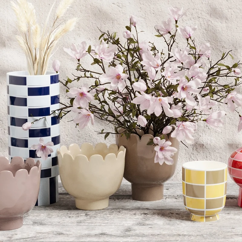 Vase forme tulipe en c ramique cr me Marceau