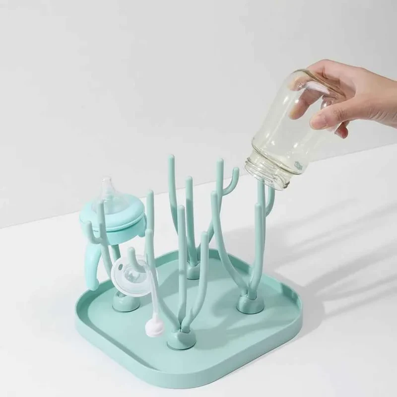 Petit étendoir à linge pour biberons démontable