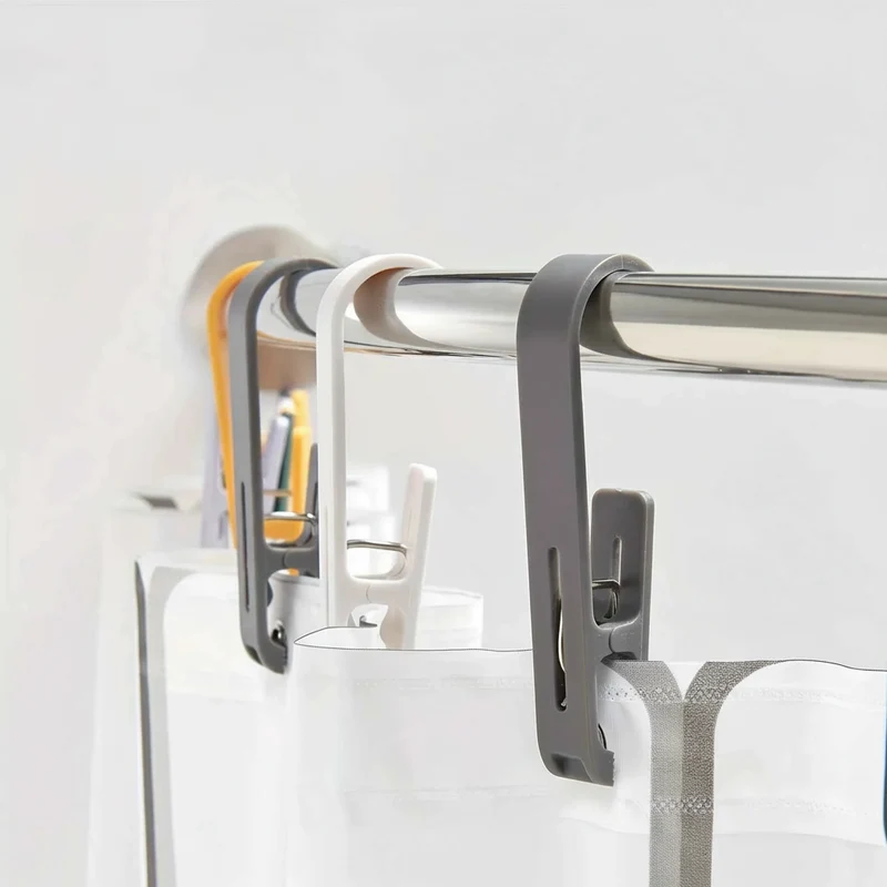 Cintre pour étendoir à linge s avec clip multifonction