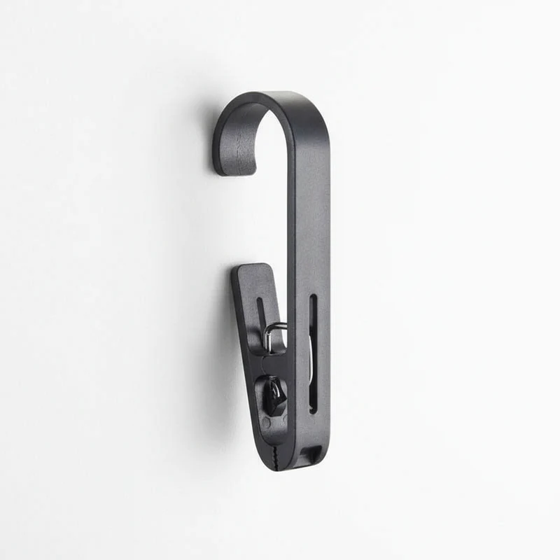 Cintre pour étendoir à linge s avec clip multifonction
