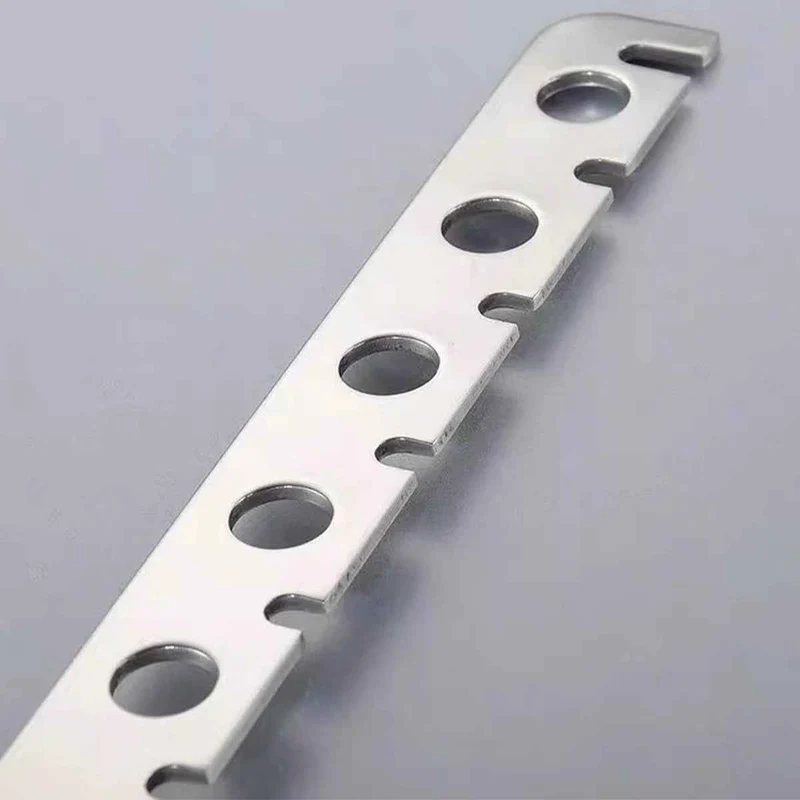Cintre pour étendoir à linge mural pliable inox