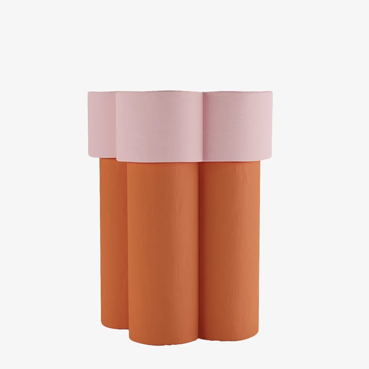 Table d’appoint en forme de fleur, magnésie orange et rose