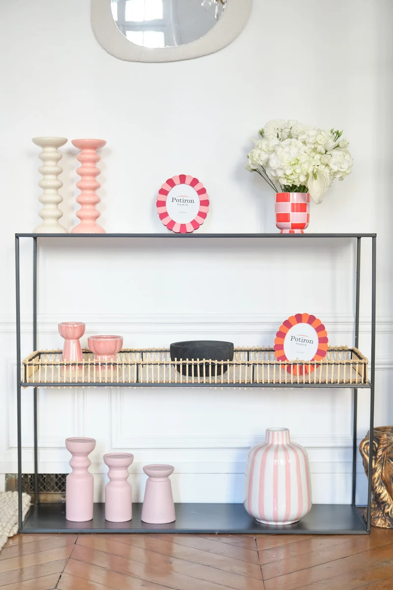Vase d coratif en c ramique damier orange Gen ve