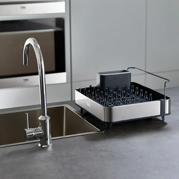 Égouttoir à vaisselle extensible avec bec verseur Gris Joseph Joseph