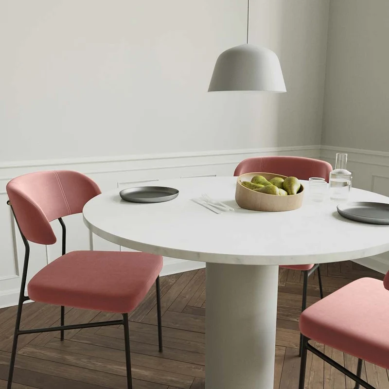 Lot de 2 chaises en velours rose vintage
