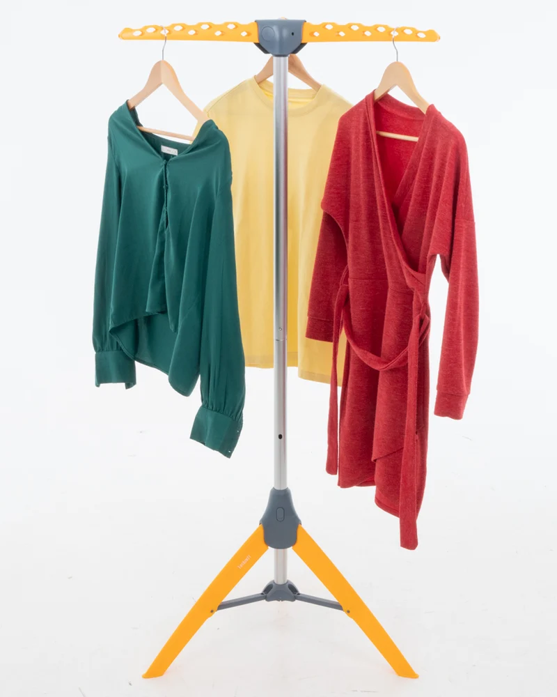 Tatkraft Palm - Étendoir Cintre, Petit Séchoir à Linge Pliable, Étendoir à Linge Tour, Vertical Séchage et Repassage, Capacité: 30 Kg, 42 Cintres