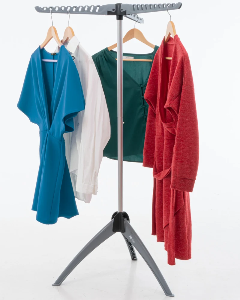 art moon Cedar – Étendoir à linge pliable sur pied pour 63 cintres, jusqu’à 22 kg, idéal pour le camping