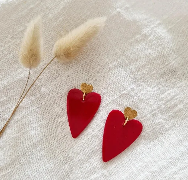 BOUCLE D'OREILLE COEUR ROUGE