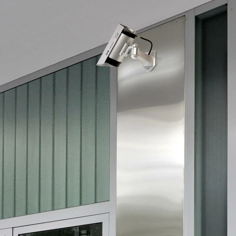 CAMÉRA DE SURVEILLANCE FACTICE