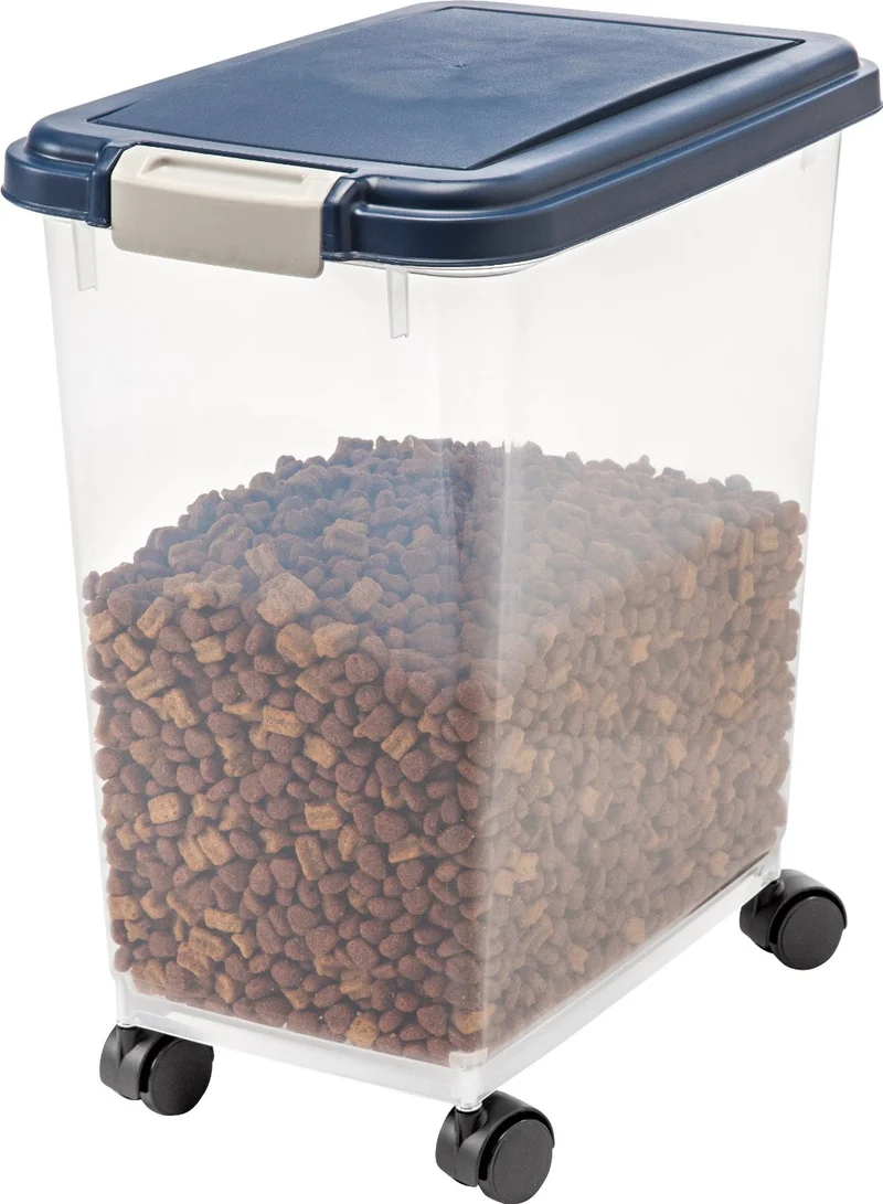 33 Quart WeatherPro™ Airtight Pet Food Container