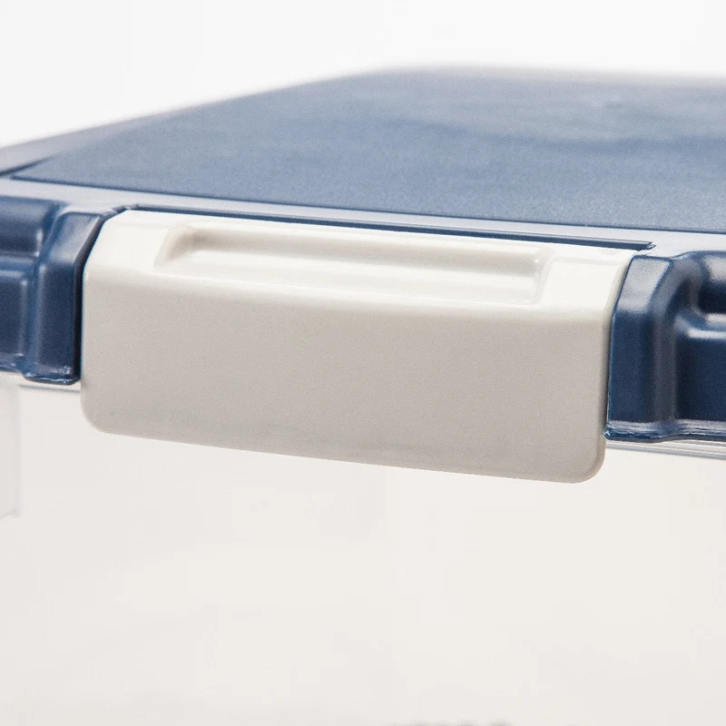 33 Quart WeatherPro™ Airtight Pet Food Container