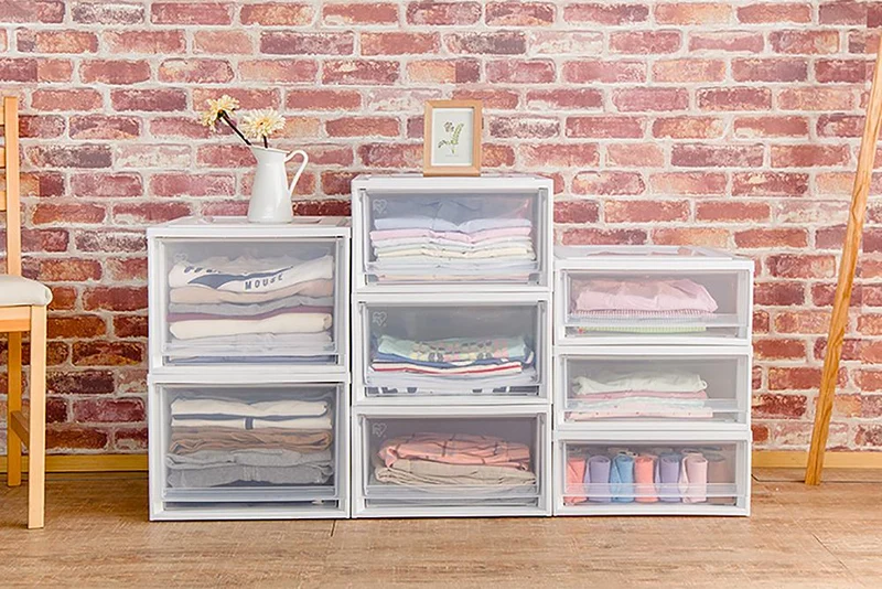 Stacking Storage with Drawer - 22 QT