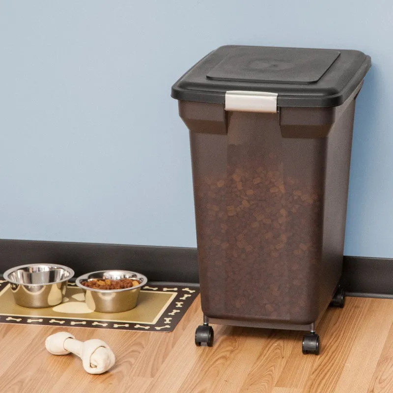 Airtight Pet Food Container WeatherPro™, Wheels - 67 QT