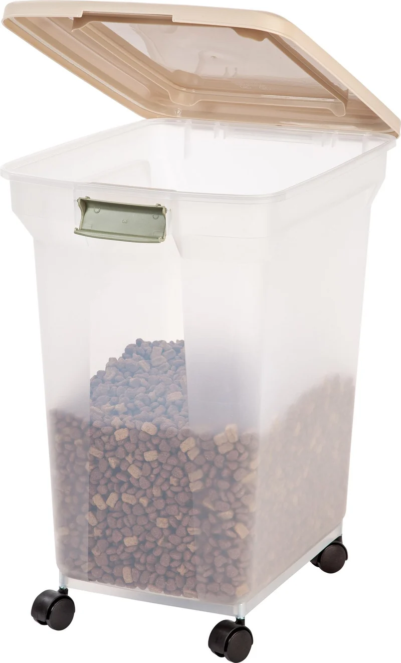 Airtight Pet Food Container WeatherPro™, Wheels - 67 QT