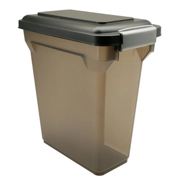 Airtight Pet Food Container WeatherPro™ - 15 QT