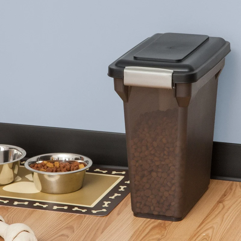 Airtight Pet Food Container WeatherPro™ - 15 QT