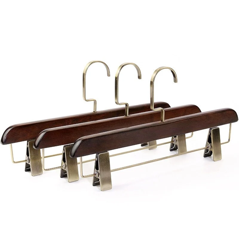 Cintre Pince Bois Authentique