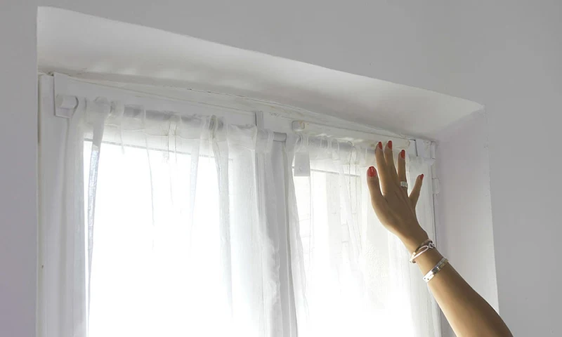 Tringle extensible pour fenêtre prête à poser - 60-105 cm