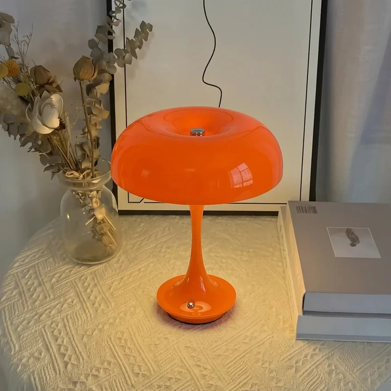 Lampe de table tactile champignon