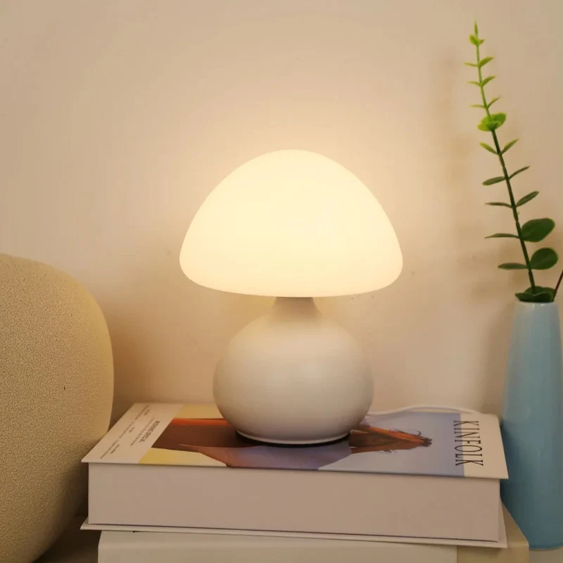 Lampe champignon minimaliste moderne