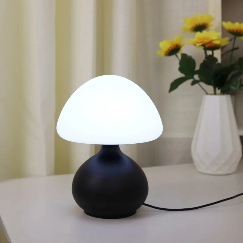 Lampe champignon minimaliste moderne