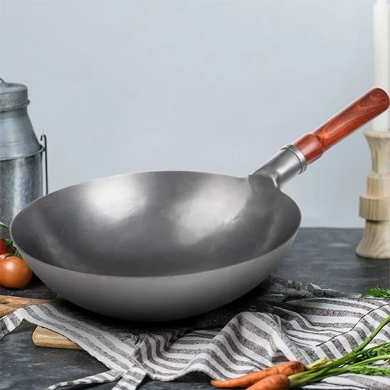 Poele wok pour une cuisson rapide