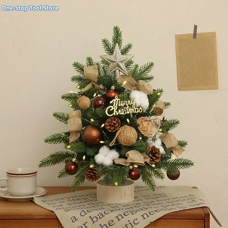 Mini ensemble d'arbre de noël