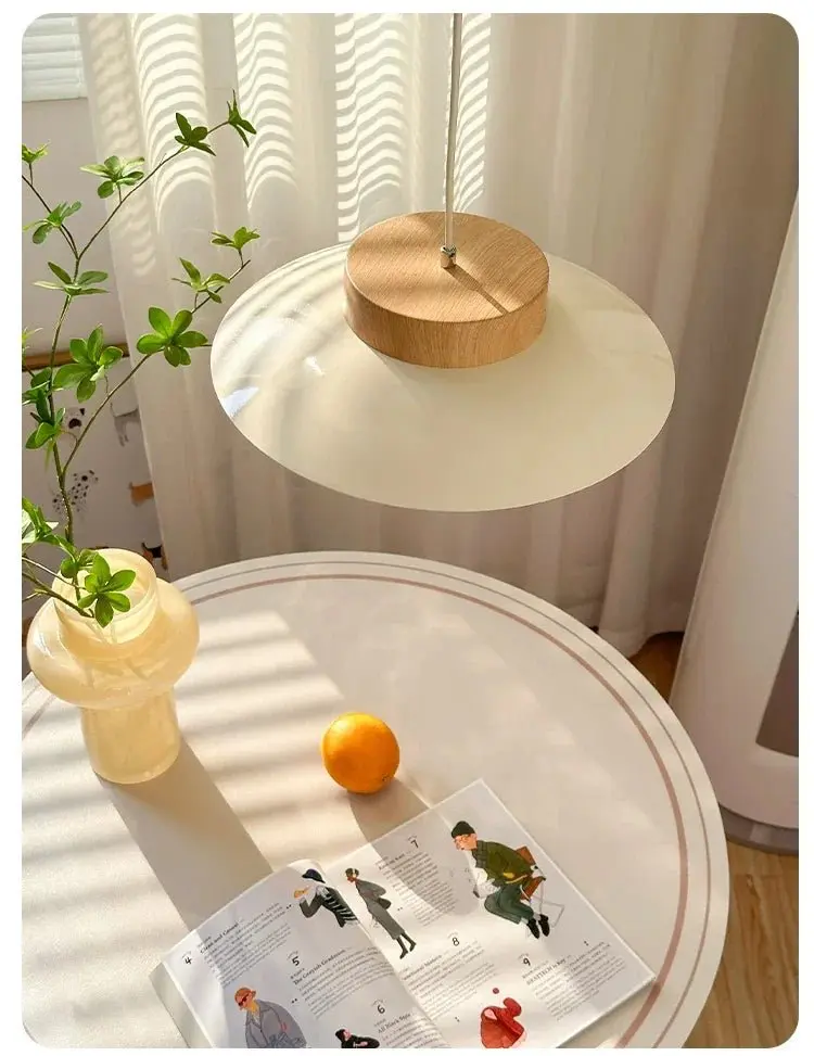 Suspension Nordique 3 Lumières Design Élégant