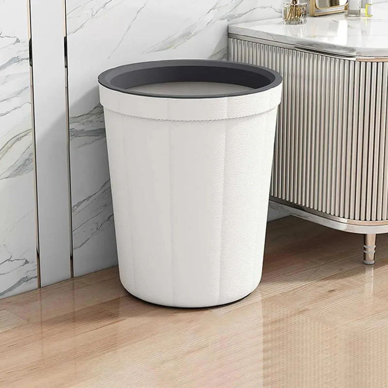 Poubelle ronde en plastique