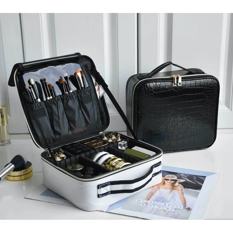 Trousse à maquillage à compartiments