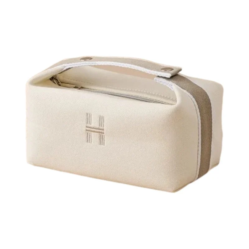 Trousse de toilette pour voyager