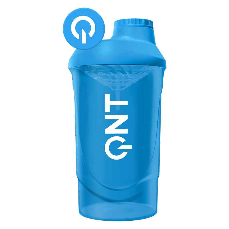 Shaker QNT IT'S ON shocking blue | 500 ml