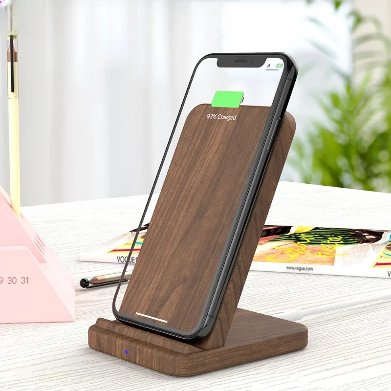 Support pour téléphone en bois