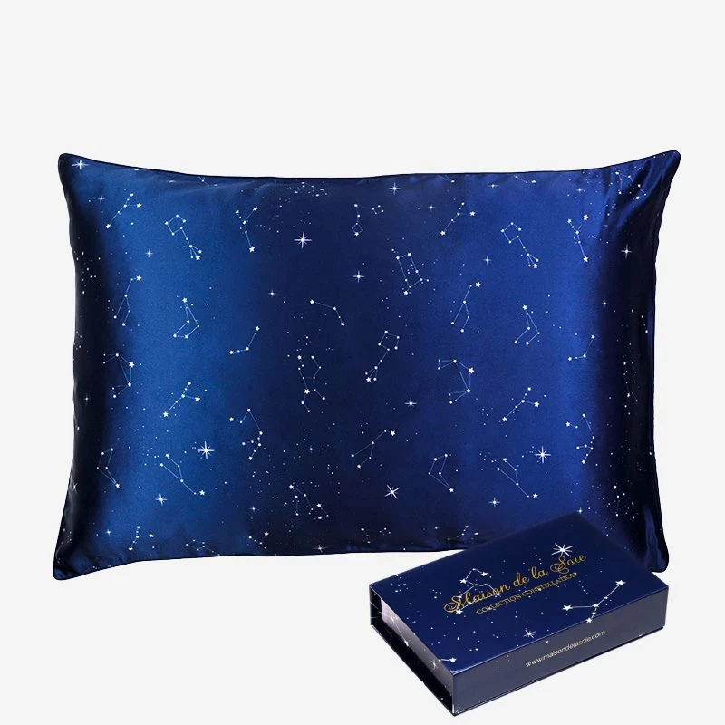 Taie d’oreiller en soie motif Constellation