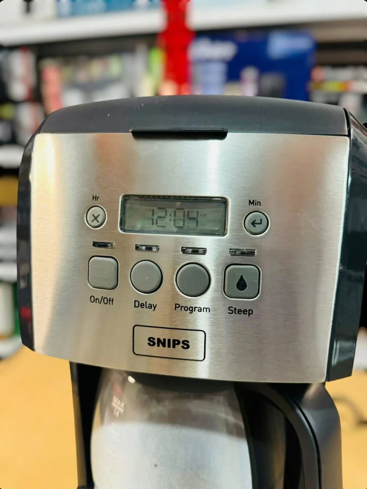 Machine à café automatique 1,8L