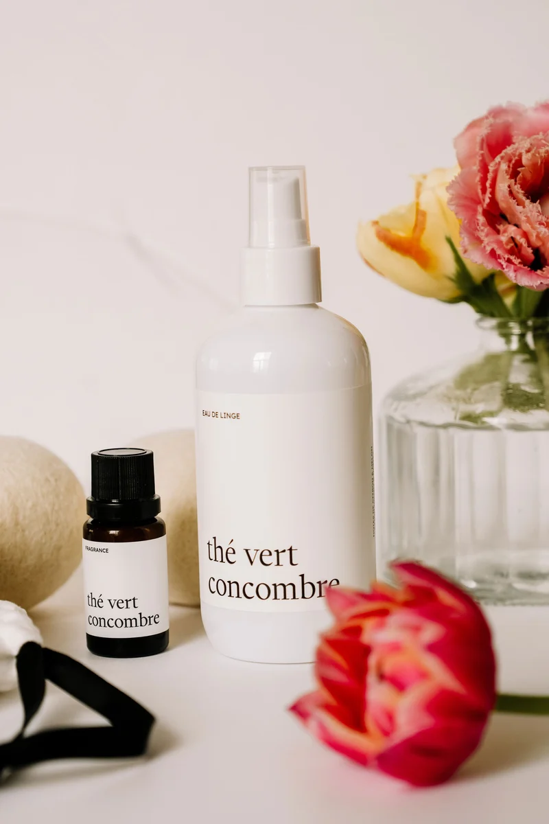 ENSEMBLE LESSIVE - Thé vert concombre - Fragrance, eau de linge et balles de séchage
