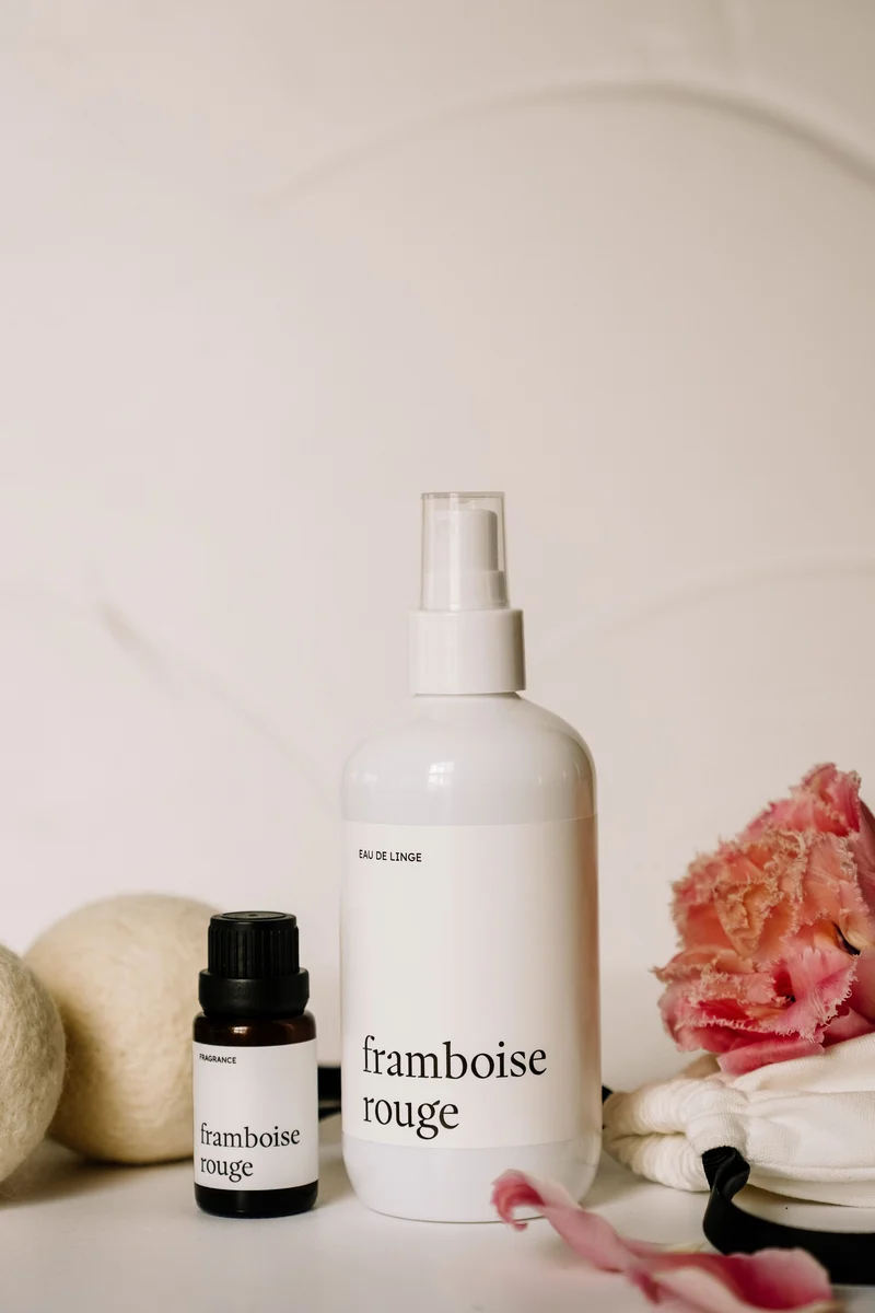 ENSEMBLE LESSIVE - Framboise rouge - Fragrance, eau de linge et balles de séchage