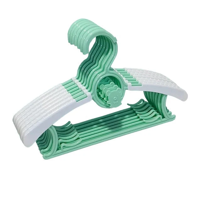 Cintre pour vêtements bébé