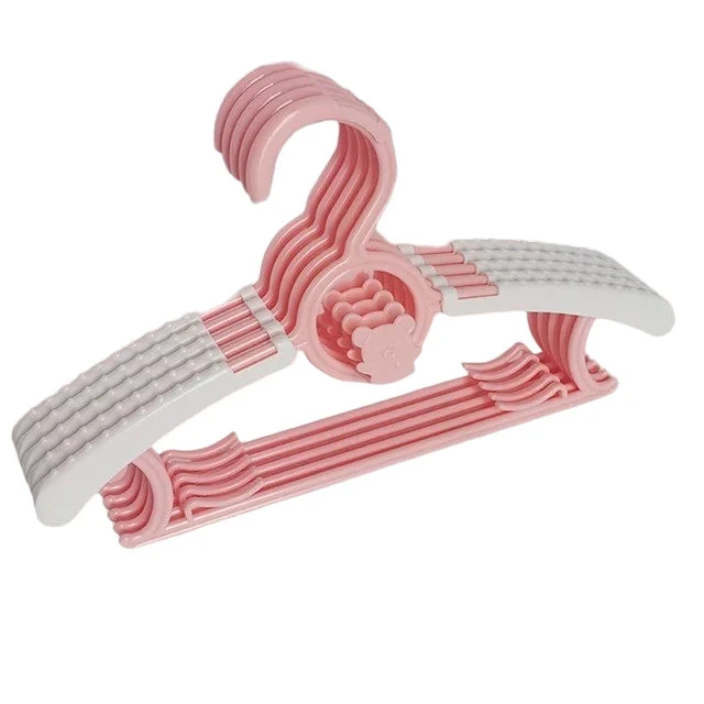 Cintre pour vêtements bébé
