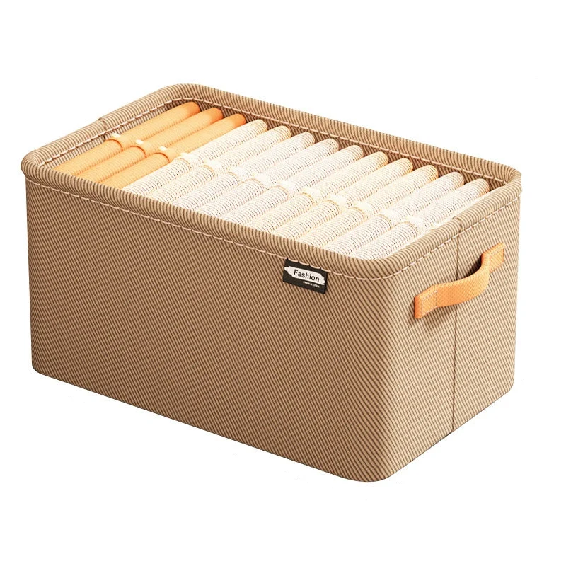 Caisse de rangement à vêtements