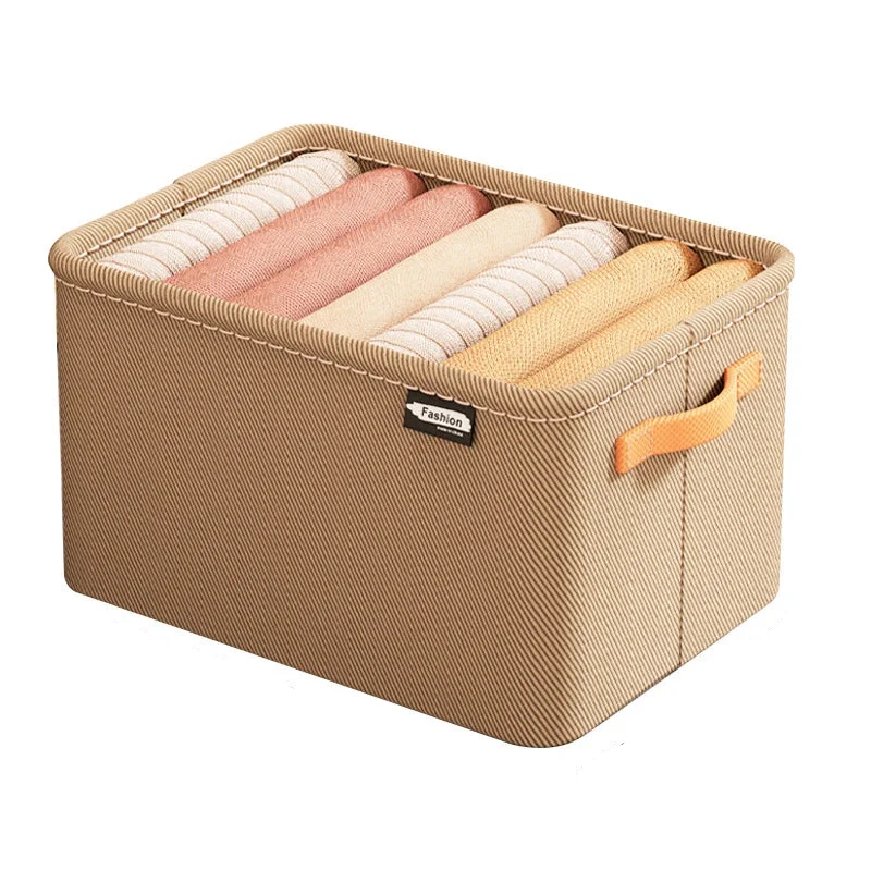Caisse de rangement à vêtements