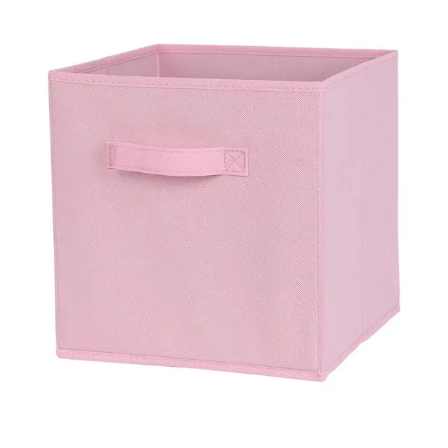 Caisse en cube pour meuble