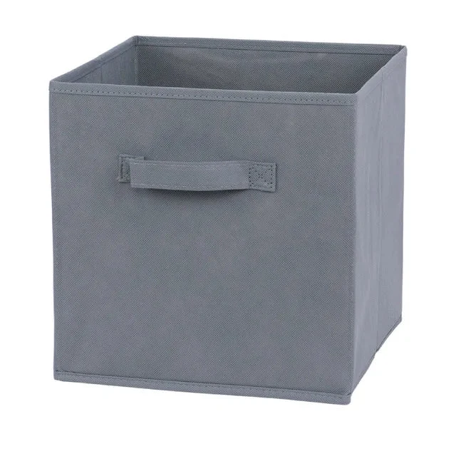 Caisse en cube pour meuble