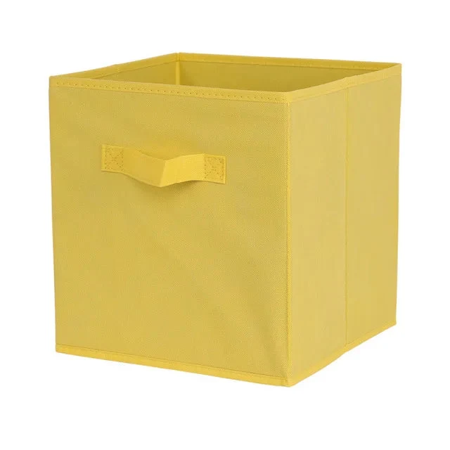 Caisse en cube pour meuble