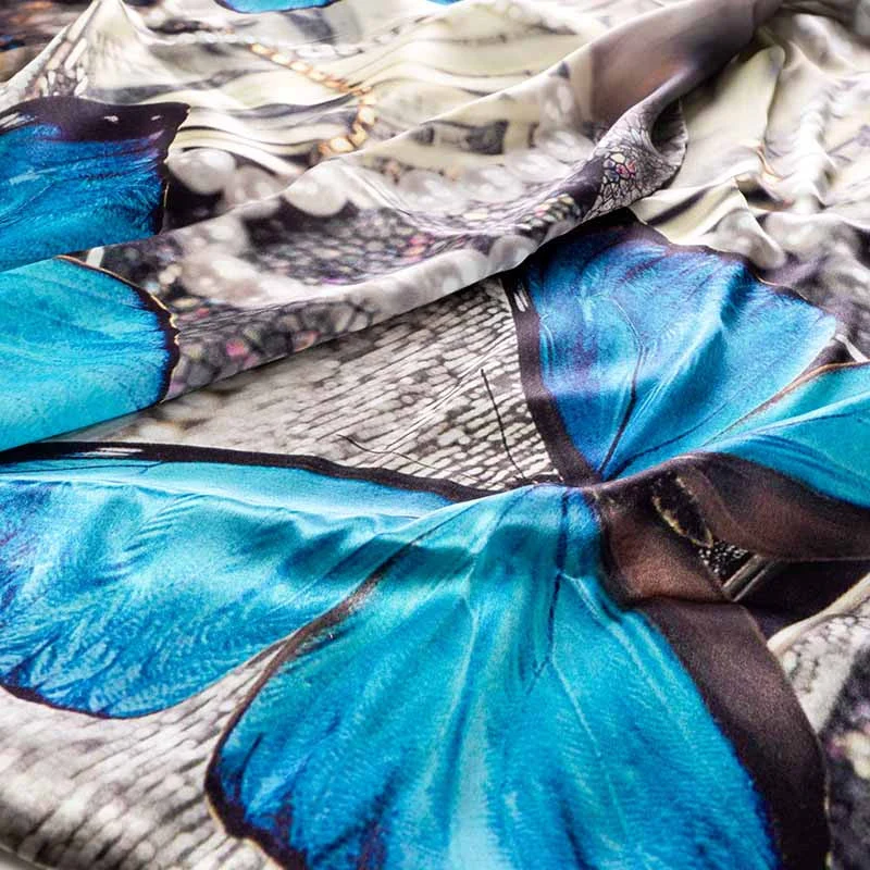 Foulard en soie Okinawa